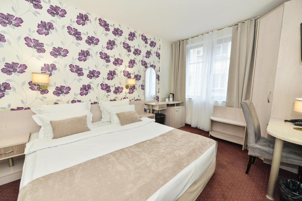 Art Plaza Hotel Sofia Exterior photo