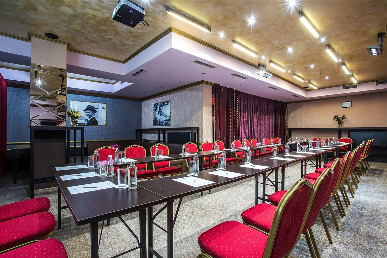 Art Plaza Hotel Sofia Exterior photo